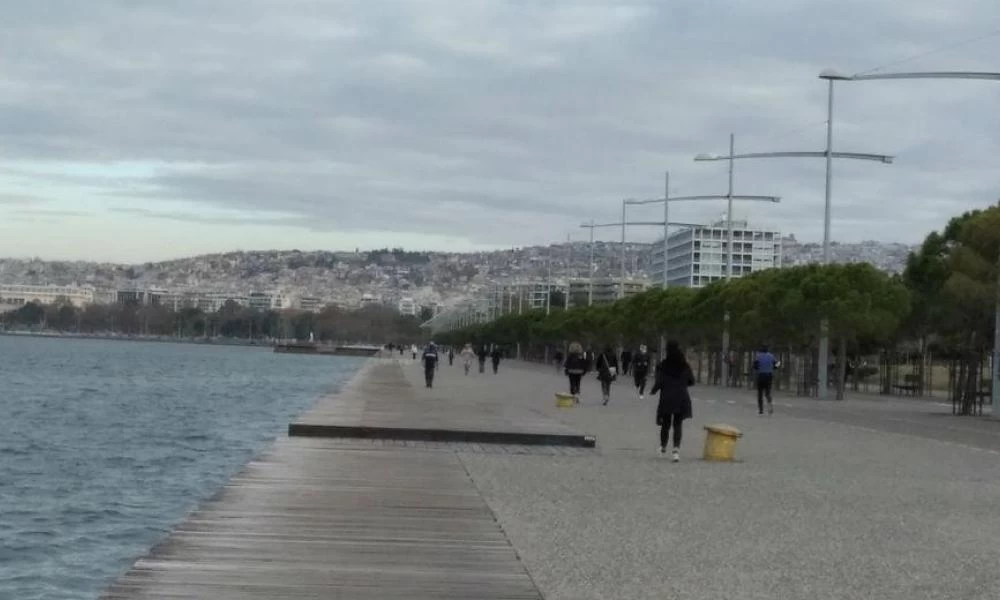 Θεσσαλονίκη: Συναγερμός από το ιικό φορτίο στα λύματα